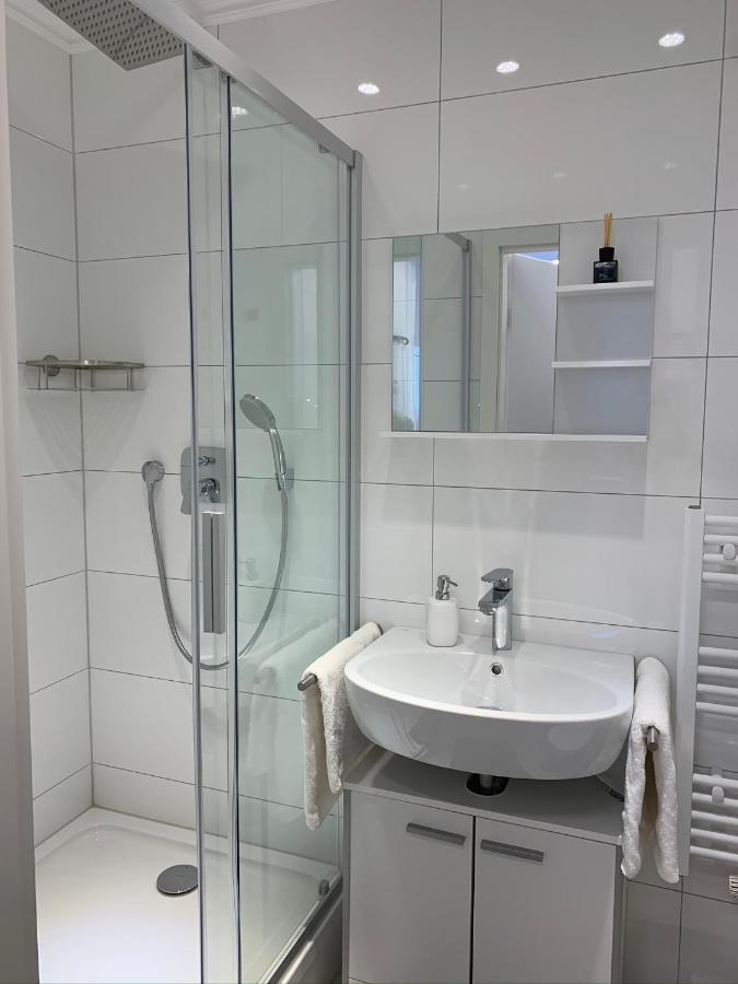 Prime Host Charme Apartment Karlsruhe Bagian luar foto