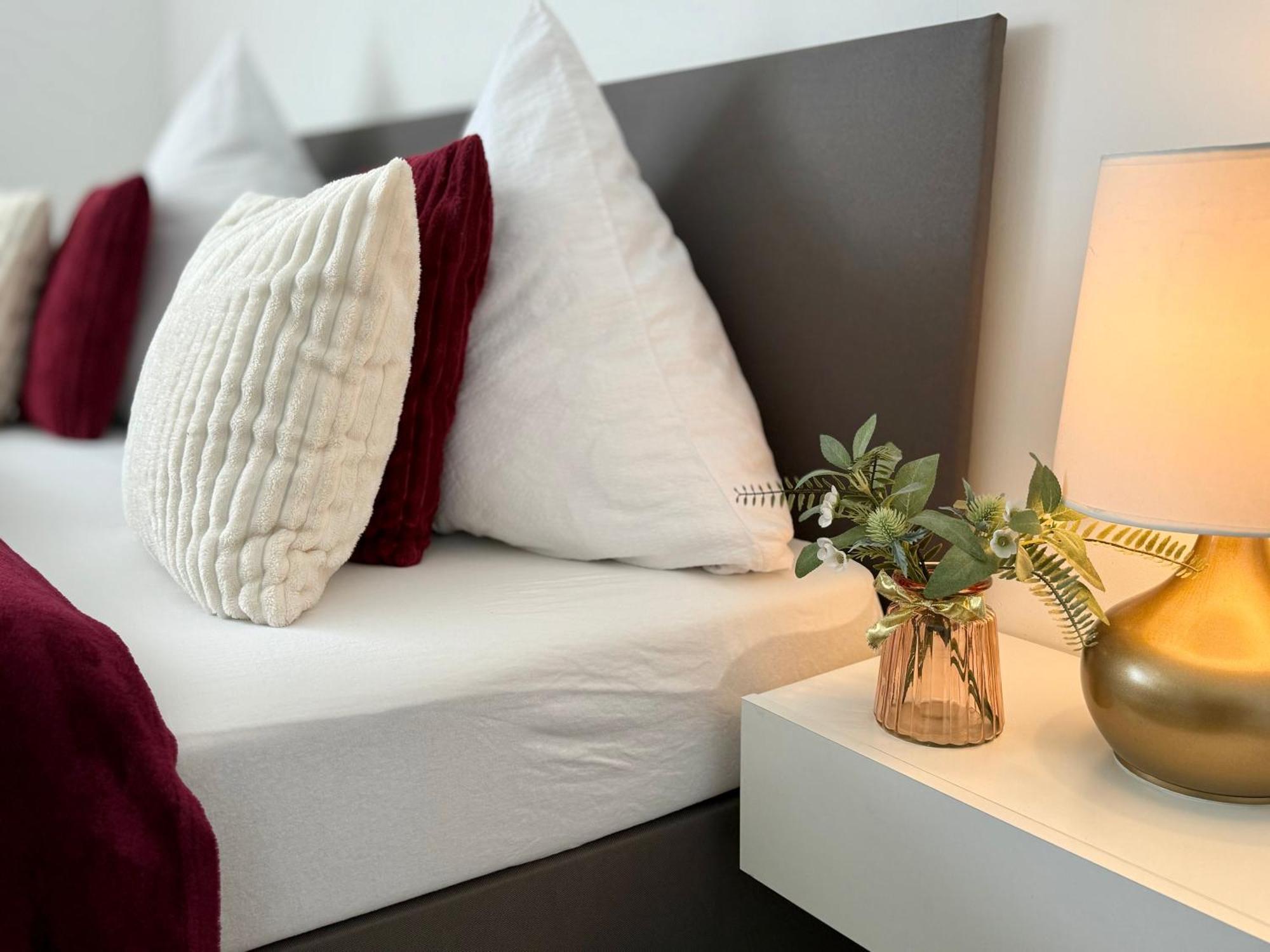 Prime Host Charme Apartment Karlsruhe Bagian luar foto